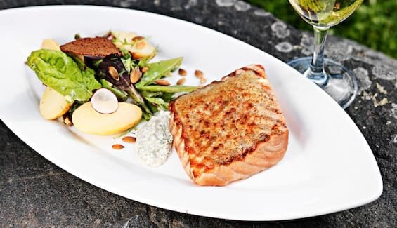 Grilled Norwegian Salmon with Blue Cheese