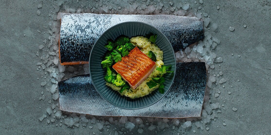 Pan-Fried Norwegian Salmon with Mashed Potatoes