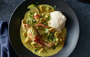 Green Curry Steamed Norwegian Snow Crab